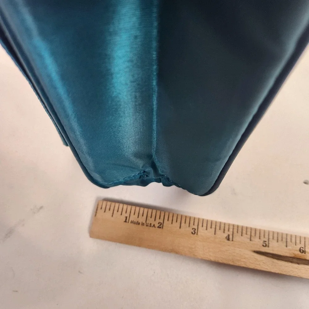 LUG Allegro Clutch Bag Womens Small Teal Green Quilted Turn Lock Purse